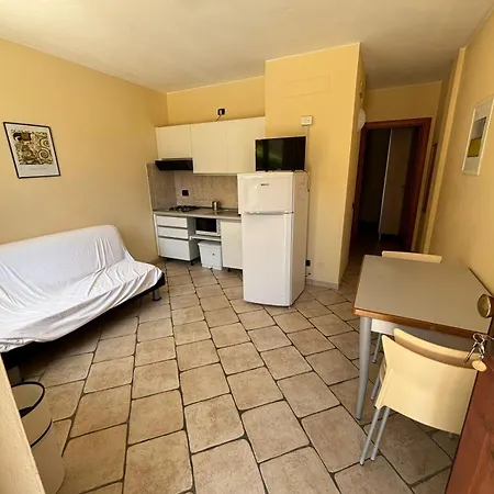 Il Borgo 35 *